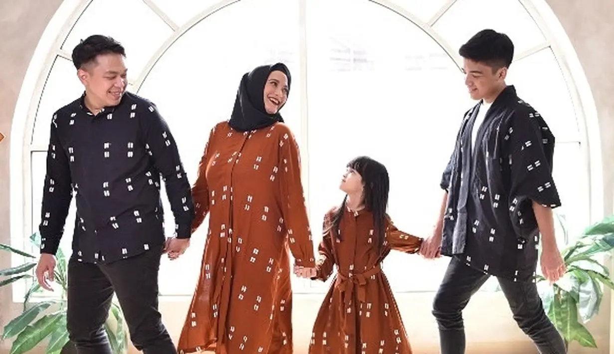 <p>Andhara Early menikah dengan Bugi pada 2011 silam. Kini rumah tangga Andhara dan Bugi sudah berjalan selama 11 tahun. [Foto: instagram.com/andharaearly]</p>