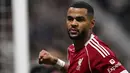 Pada menit ke-66, gol Cody Gakpo kian memperlebar keunggulan Liverpool jadi 4-1 setelah mendapat peluang datar dari Florian Wirtz. (Kirill KUDRYAVTSEV/AFP)