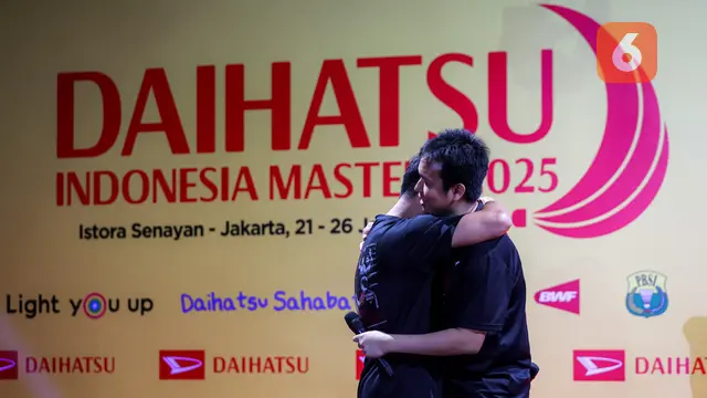 Foto: Momen Haru hingga Lucu Tersaji dalam Acara Pensiun Mohammad Ahsan/Hendra Setiawan, Terima Kasih The Daddies!