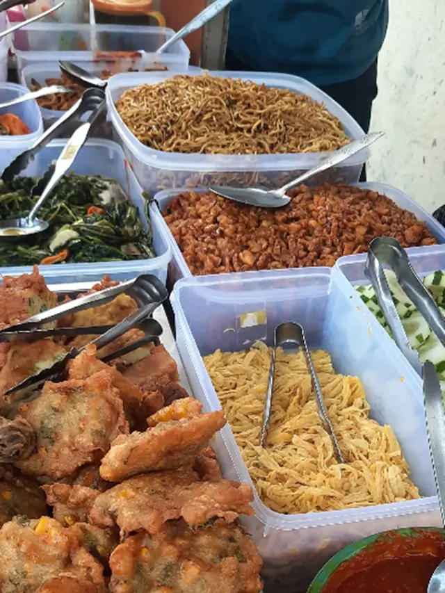Rekomendasi Nasi Uduk di Surabaya
