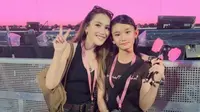 Model Sepatu Ayu Ting Ting dan Bilqis saat Nonton Konser BLACKPINK, Stylish dan Curi Perhatian