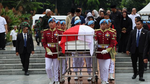 Apel Persada, Presiden Prabowo Subianto Pimpin Langsung Prosesi Pemakaman Try Sutrisno