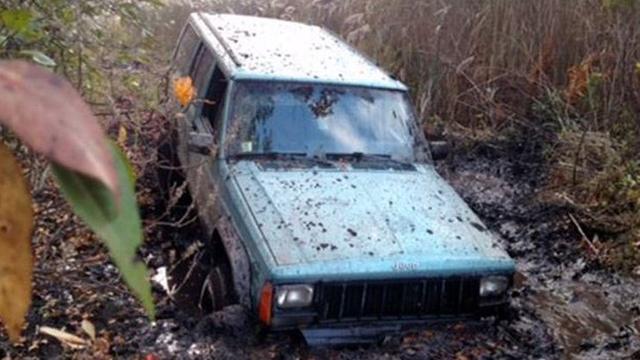 Biaya Derek Mobil Dari Lumpur Setara Mazda6 Baru