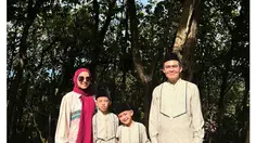 Anak Tya Ariestya Mulai Beranjak Remaja, Sudah Malu Dipeluk Depan Teman