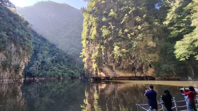 Tasik Cermin Ipoh Malaysia