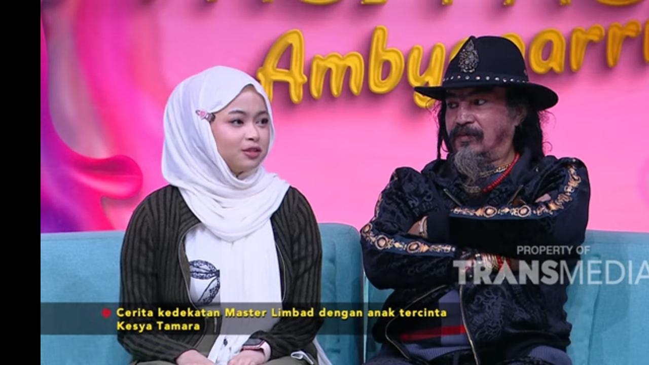 Cantik dan Putih, Kesya Tamara Putri Master Limbad yang Beranjak Remaja 'Aku Dekat Banget Sama Ayah