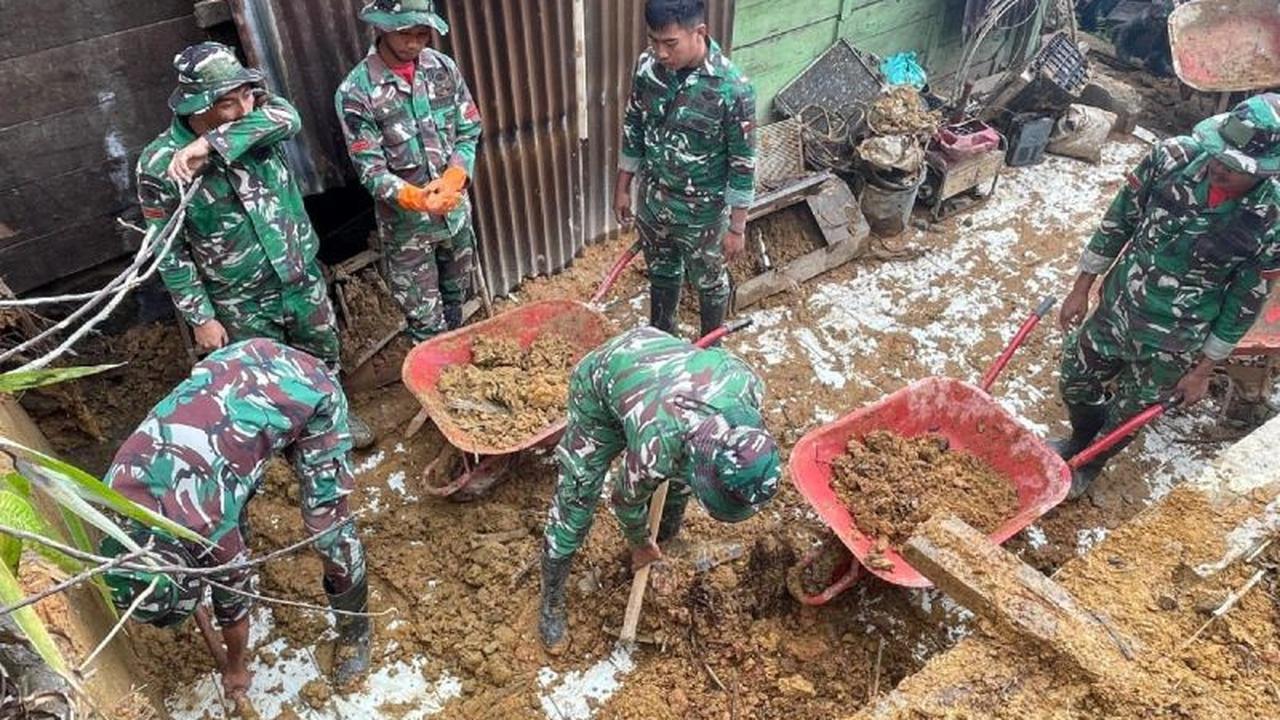Kodam I/BB Gencarkan Pembersihan Pascabencana Longsor di Taput