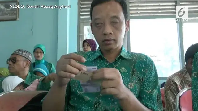 Sosialisasi uang asli baru-baru ini diberikan kepada Tunanetra. Mereka dilatih untuk mengetahui mana uang asli dan palsu.