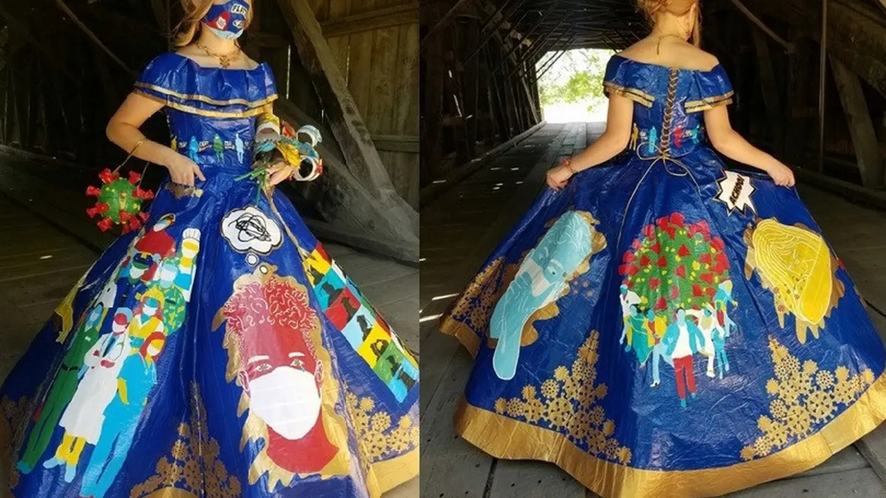 gadis buat gaun bertema corona dari lakban