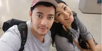 Pasangan Kalina Ocktaranny baru saja menikmati masa pengantin baru. Empat bulan silam mantan istri Deddy Corbuzier itu menikah dengan Hendrayan. Saat sedang dalam kebahagiaannya, ada saja yang mengusik perasaannya. (Instagram/kalinaocktaranny)