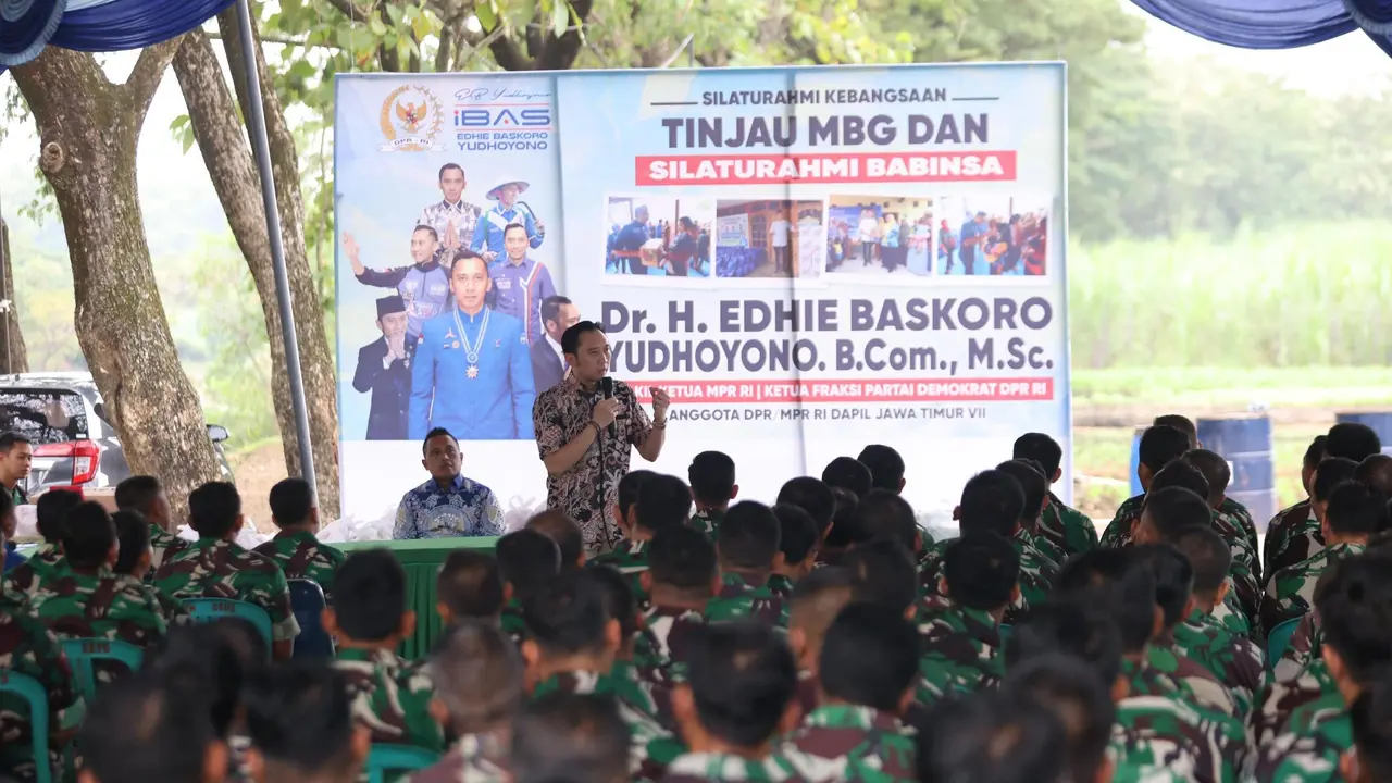 Wakil Ketua MPR RI sekaligus Ketua Fraksi Partai Demokrat, Edhie Baskoro Yudhoyono (Ibas) dalam acara ‘Silaturahmi Kebangsaan: Tinjau MBG dan Silaturahmi Babinsa’ di Kabupaten Ngawi (Istimewa)