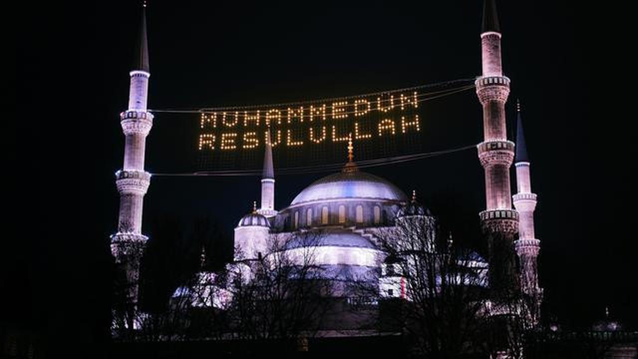 35 Pantun Maulid Nabi 2025 yang Kreatif dan Bermakna untuk Anak-anak Sekolah