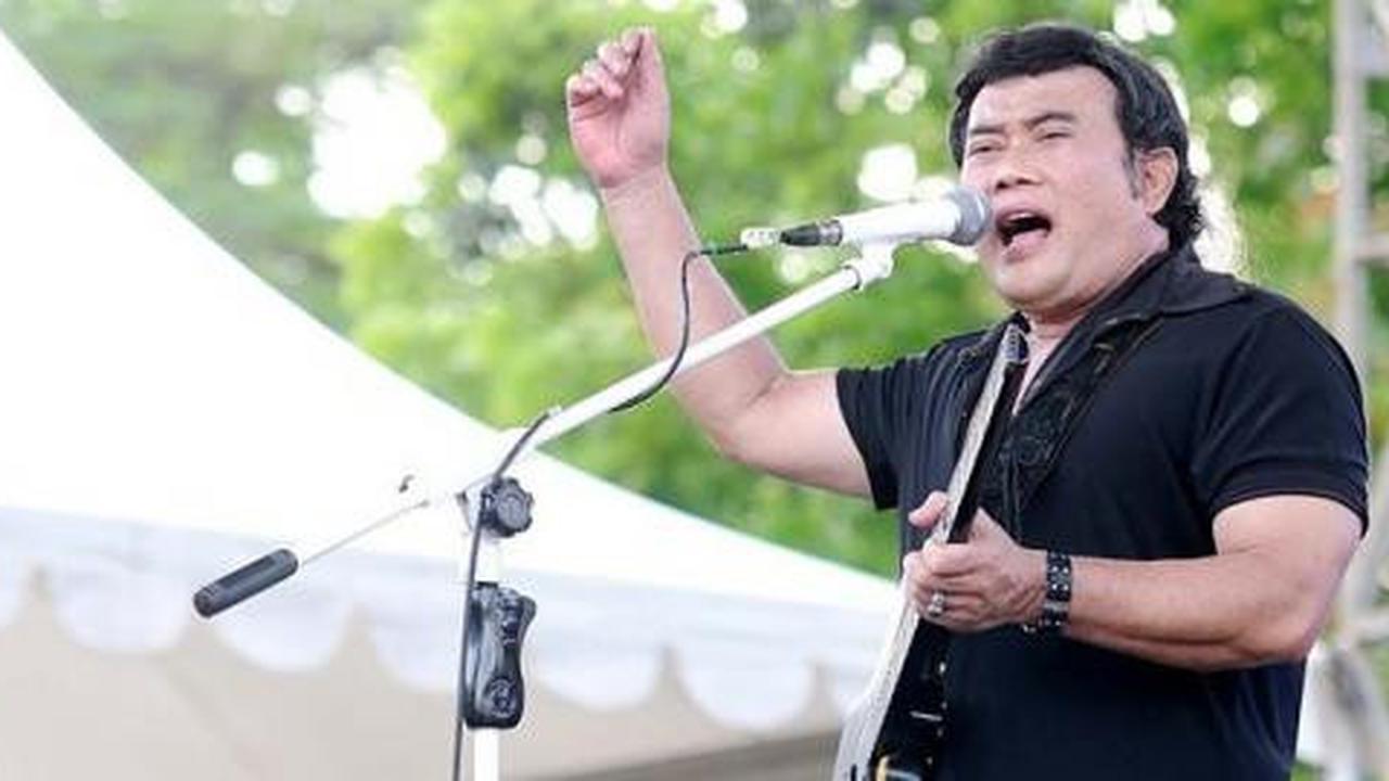 Golkar belum berpikir sandingkan Ical dengan Rhoma
