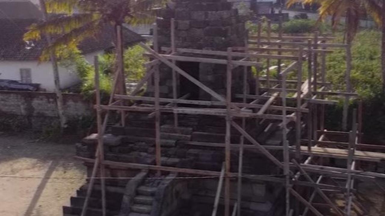 Proses pemindahan Candi Lumbung