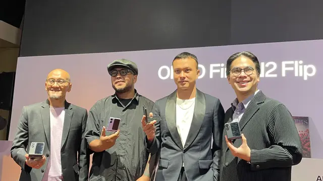 Peluncuran Oppo Find N2 Flip di Indonesia, aktor Nicholas Saputra jadi salah satu yang telah menjajal fitur-fitur HP layar lipat ini (Oppo Indonesia)