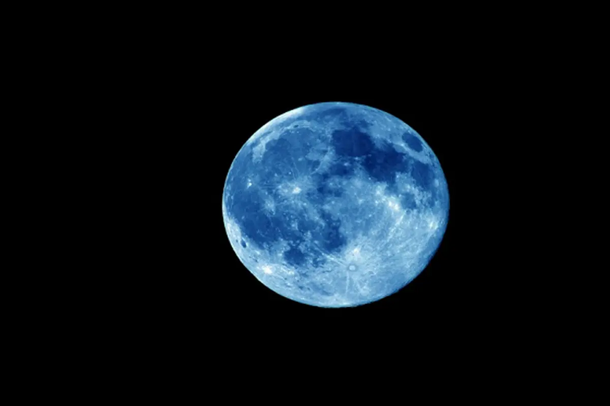 Fakta Ilmiah di Balik Peristiwa Blue Moon di Bumi