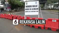 Kepolisian melakukan rekayasa lalu lintas di sekitar gedung DPR/MPR, Senayan, Jakarta. Rekayasa dilakukan jelang pelantikan Joko Widodo dan Ma'ruf Amin pada 20 Oktober 2019.