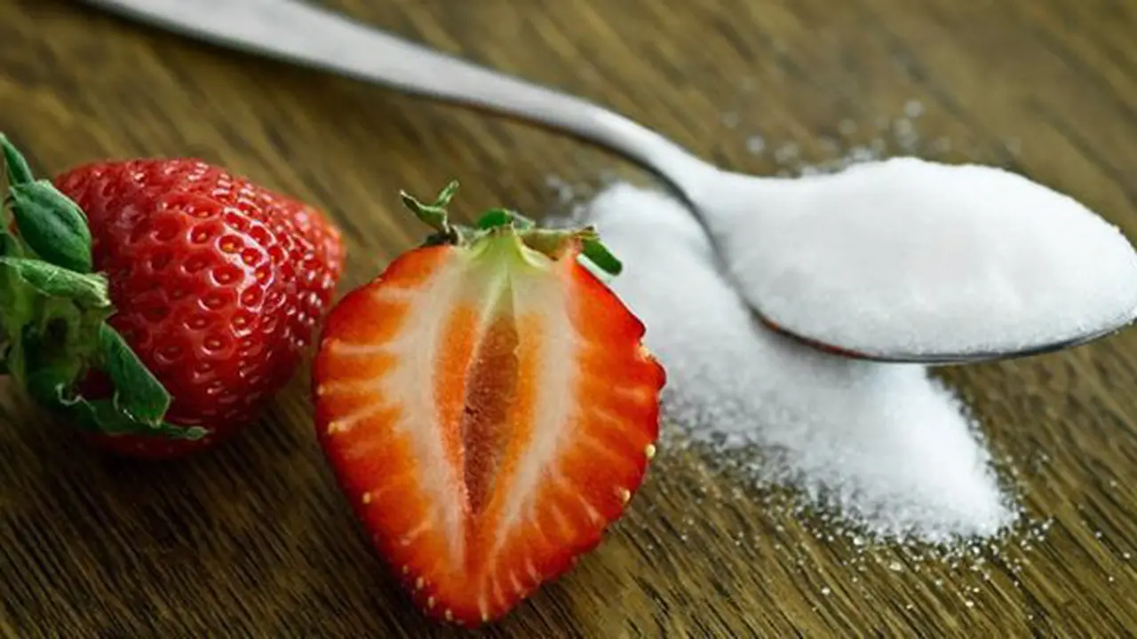 Gula tersembunyi banyak terkandung dalam makanan yang tak manis/copyright: thinkstockphotos.com
