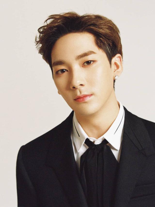 Aron Nu'Est (Instagram/ nuest_official)