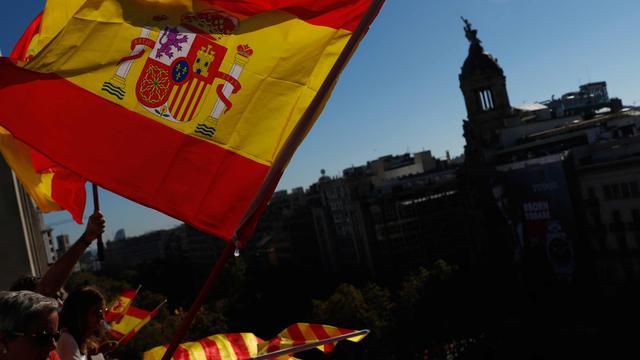Warga Spanyol Tolak Kemerdekaan Catalonia