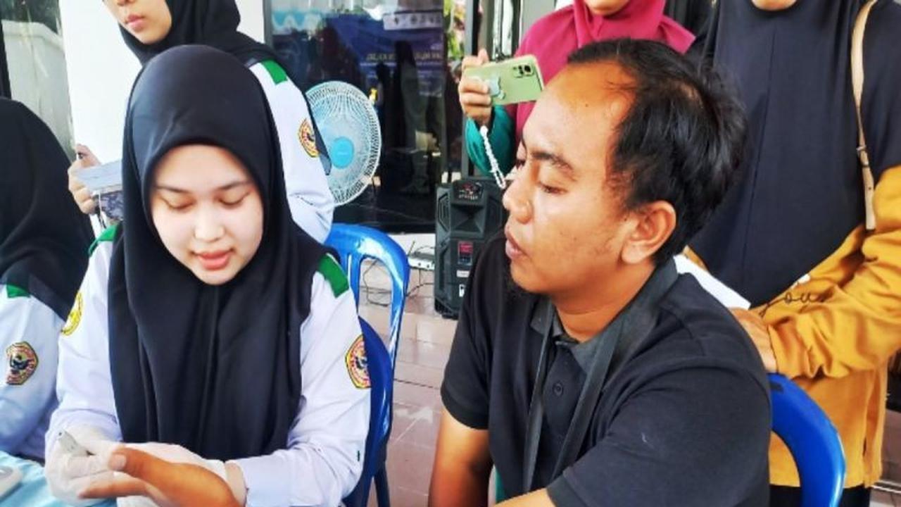 Lebih dari Sekadar Belanja Murah, Kadin Kalsel Sediakan Cek Kesehatan Gratis di Pasar, Ini Manfaatnya!