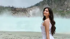 Mangawali karier di dunia hiburan sejak usia 10 tahun, Afifah Ifah'nda saat ini sosoknya semakin populer. Wanita asal Pangkalpinan, Kepulauan Bangka Belitung ini awalnya menjadi seorang penyanyi dan mulai tahun 2016 menjadi seorang aktris. (Liputan6.com/IG/@afifahifah23)