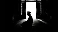 Tata Cara Salat Tahajud Lengkap dengan Niat dan Doa, Ibadah Sunnah yang Punya Banyak Keutamaan