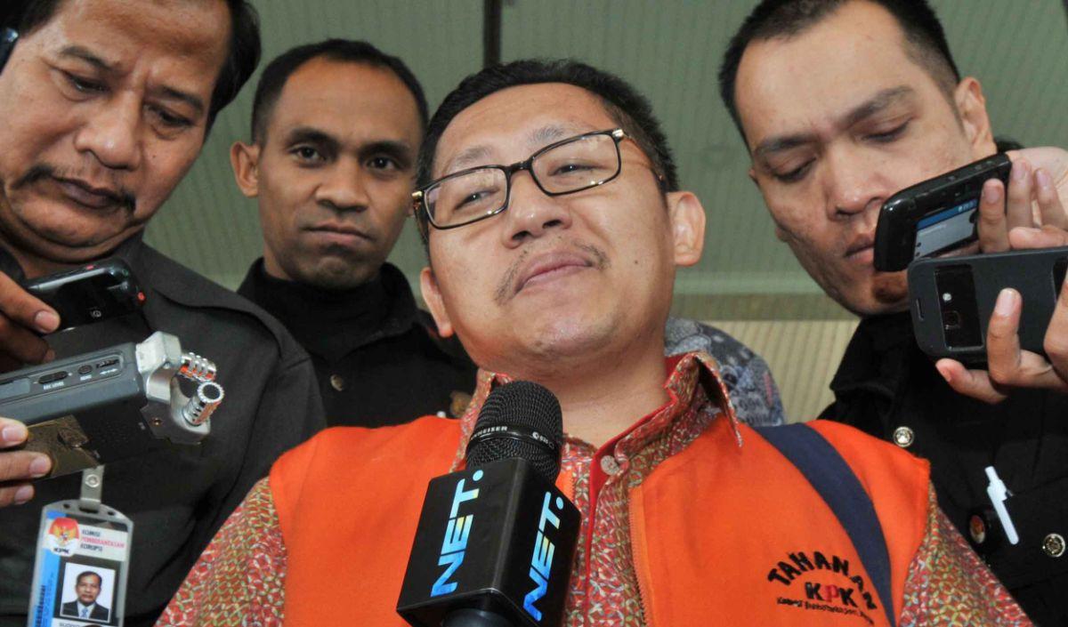 Diketahui, Anas Urbaningrum harus mendekam di penjara karena dinyatakan bersalah melakukan korupsi dan pencucian uang proyek Pusat Pendidikan Pelatihan dan Sekolah Olahraga Nasional (P3SON) Hambalang dan proyek-proyek lainnya kurun waktu 2010-2012.