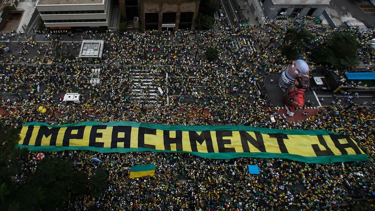 20160313-Rakyat Brasil Turun ke Jalan Tuntut Presiden Rousseff Lengser-Brasil