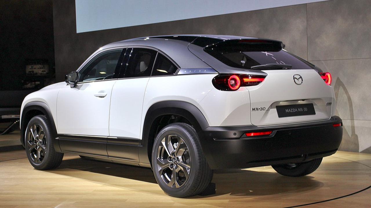 Sebulan Meluncur, Mazda MX-30 Baru Terjual 6 Unit di Indonesia