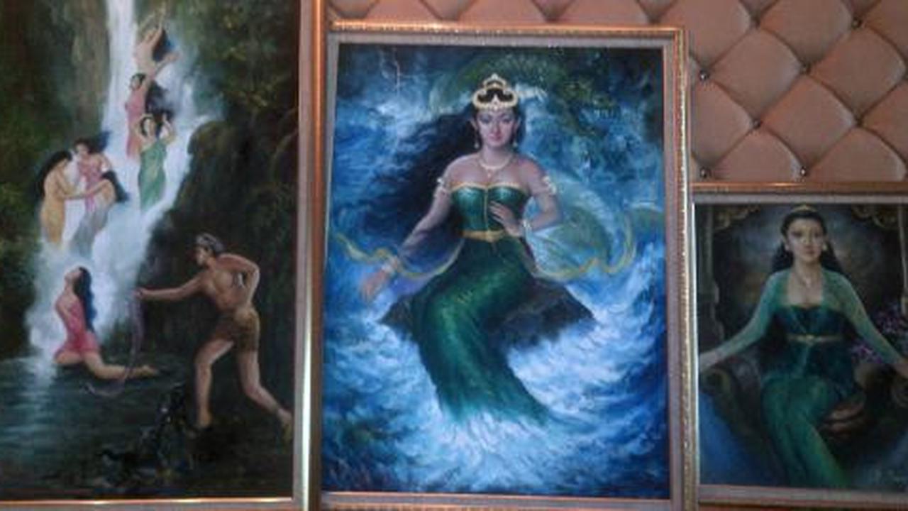 99 Lukisan Nyi Roro Kidul dilelang