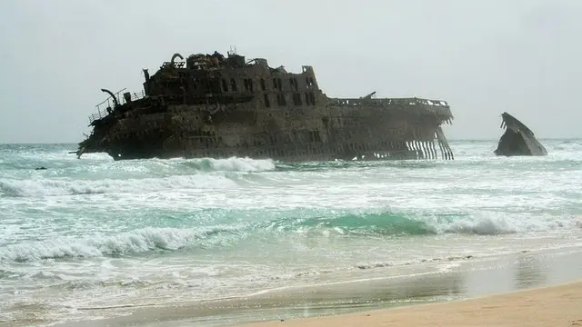 Bangkai Kapal Santa Maria