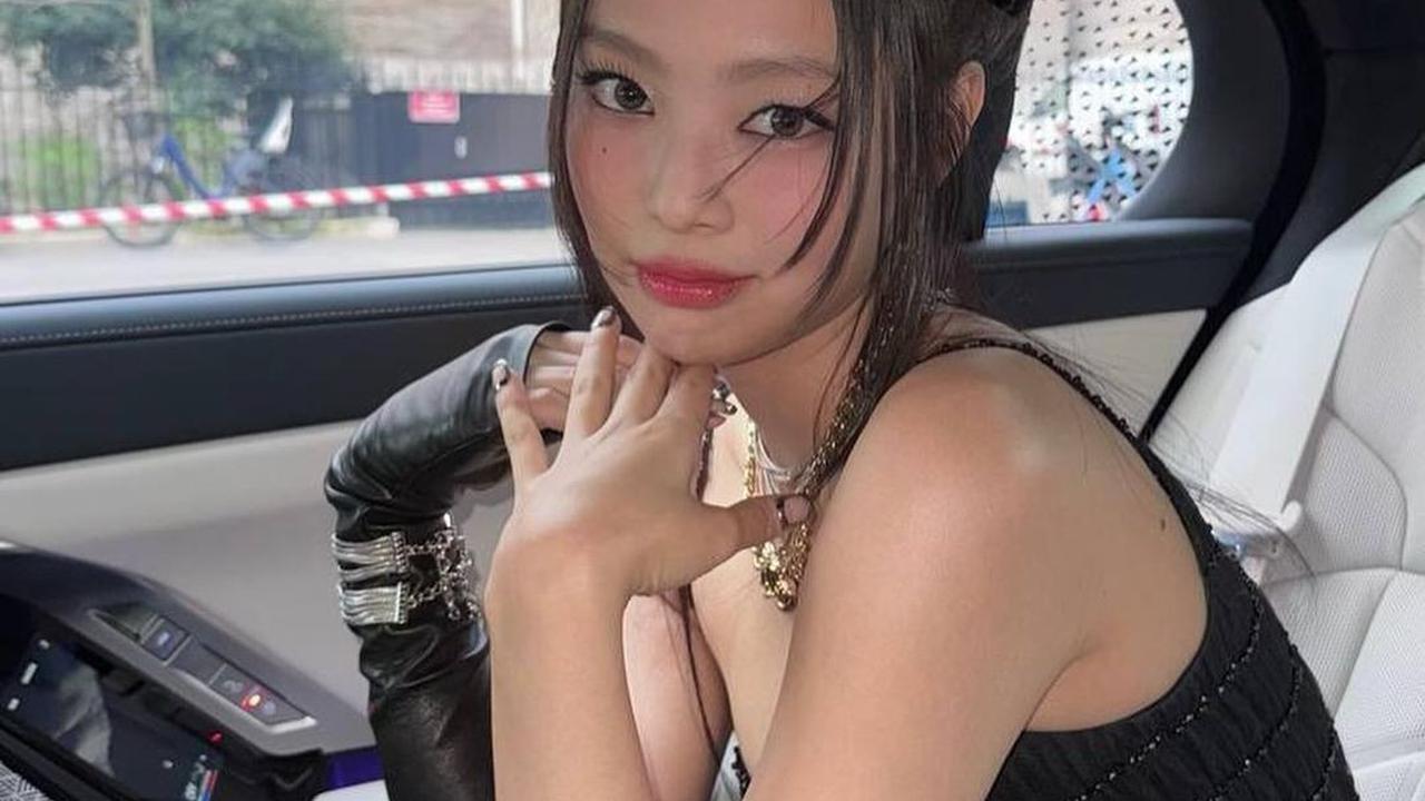 Jennie BLACKPINK