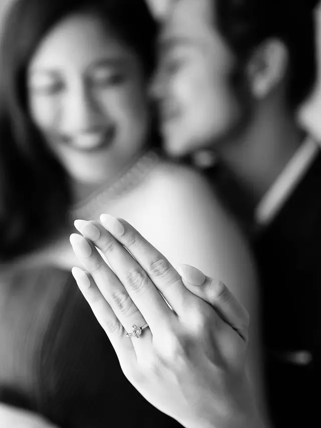 Pada tanggal 18 Mei 2024 Bastian Steel Melamar Sitha Marino