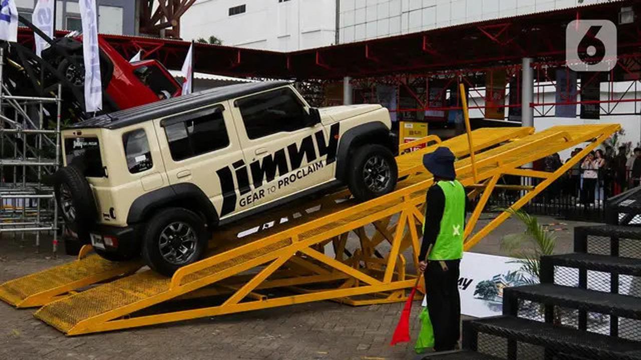 Tes Ketangguhan Offroad Suzuki Jimny 5 Pintu di Area Track IIMS 2025
