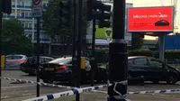 Adu Jantan, Dua BMW di Inggris Malah Keok