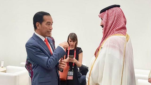 Presiden Joko Widodo atau Jokowi bersiap mengikuti KTT G20 di Osaka, Jepang