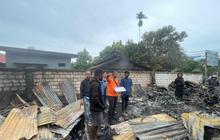 Polres Jayapura Olah TKP Kebakaran Depan Stadion Lukas Enembe, Selidiki Penyebab Pasti