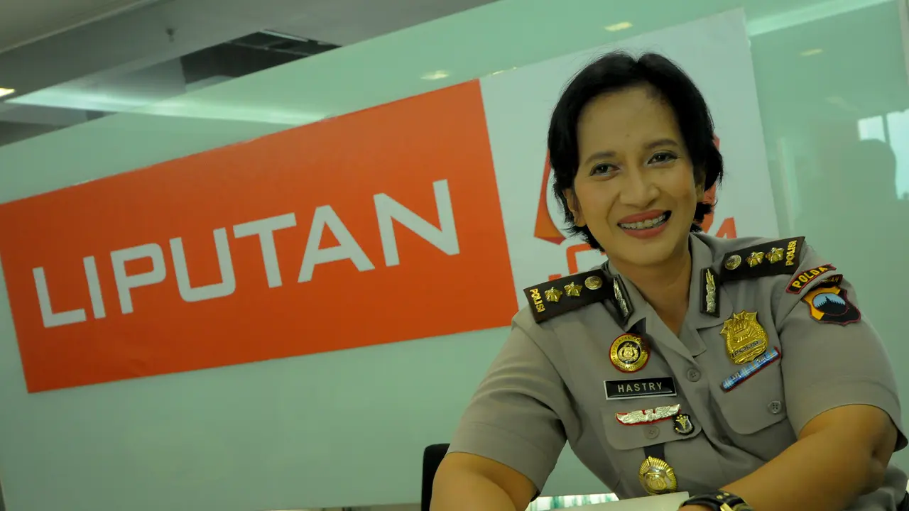Sumy Hastry Purwanti