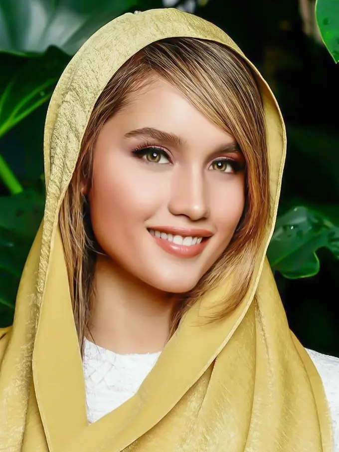 Cinta Laura