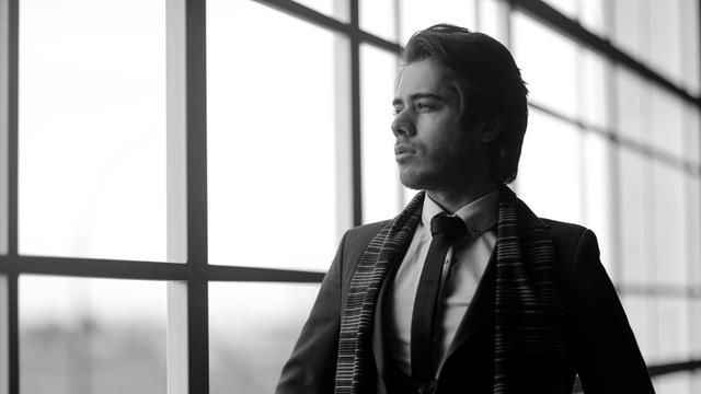 Ilustrasi belajar dari kesalahan, merenung