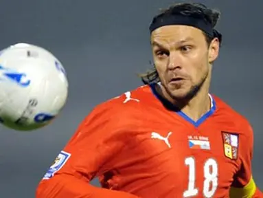 Czech defender and captain Tomas Ujfalusi during his team's World Cup 2010 qualification match against San Marino on November 19, 2008 at Serravalle Stadium in San Marino. AFP PHOTO/GIUSEPPE CACACE