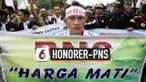ANGKAT HONORER