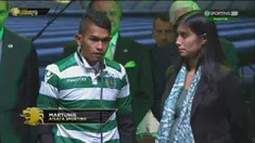 Martunis saat diperkenalkan sebagai pemain Sporting Lisbon. (Facebook/Martunis)