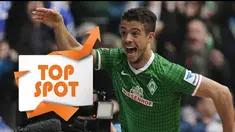 Jika pada umumnya seorang Pesepak Bola akan dibayar dengan uang dalam nominal tertentu sepertinya berbeda dengan pengamalan keenam pesebak bola berikut ini.Bukan dengan uang tapi dengan beberapa barang seperti baju olahraga dan alat latihan Hmm..cuku...