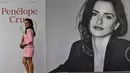 Penelope Cruz menerima Penghargaan Sinematografi Nasional Spanyol di Festival Film San Sebastian ke-70 di San Sebastian, Spanyol utara 17 September 2022. Dia memadukan nomor Chanel-esque vintage dengan sepatu hitam berujung terbuka - yang sedikit meninggikan tinggi badannya dengan tumit hitam. (AP Photo/Alvaro Barrientos)