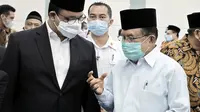 Ketua Dewan Masjid Indonesia (DMI) Jusuf Kalla atau JK menyarankan agar masjid dapat digunakan sebagai lokasi pelaksanaan vaksinasi Covid-19.