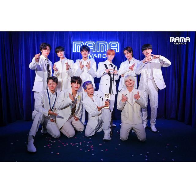 TREASURE bawa pulang piala MAMA Awards 2022 Day 1 (Foto: Instagram @mnet_mama)