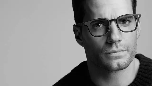 [Bintang] Henry Cavill