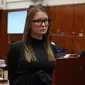 Anna Sorokin atau Anna Delvey, sosialita gadungan yang mengaku bangsawan Jerman yang kaya raya (TIMOTHY A. CLARY / AFP)